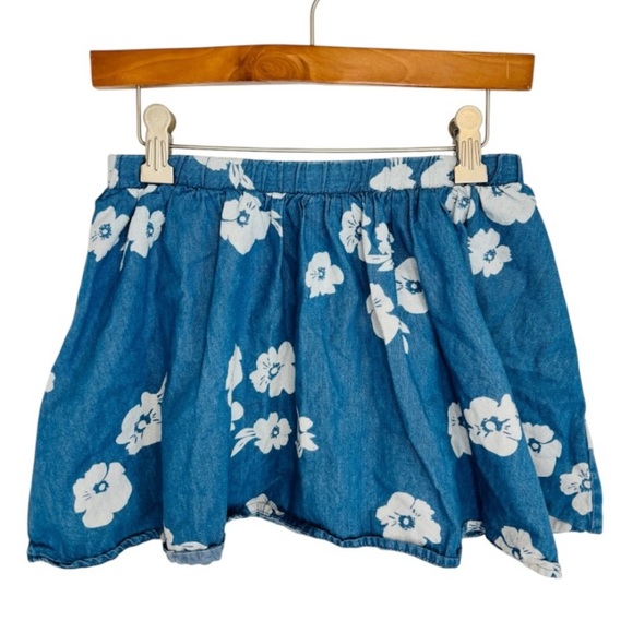 Old Navy Other - Old Navy Light Blue Denim Floral Pattern Skirt Size Small (6-7)